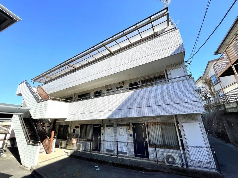 ヴィラージュ向ヶ丘の周辺