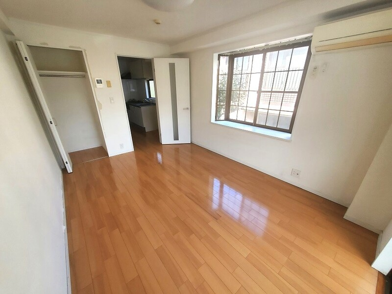 ヴィラージュ向ヶ丘の居間・リビング