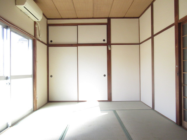 白水平屋の居間・リビング