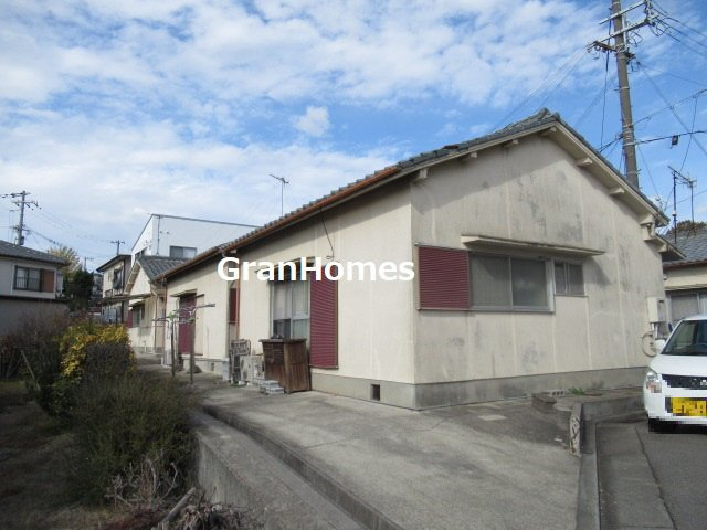 白水平屋の外観