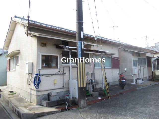 白水平屋の外観