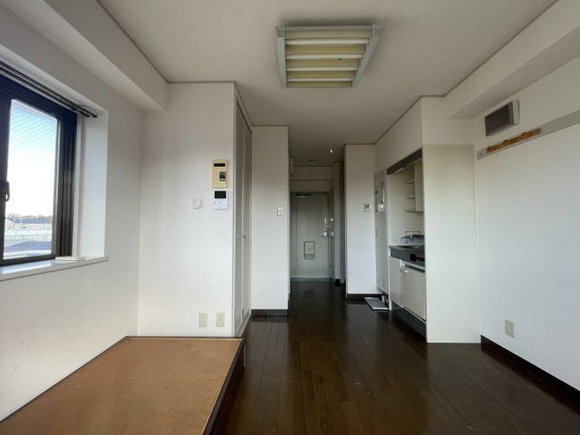 フォレスト明石の居間・リビング