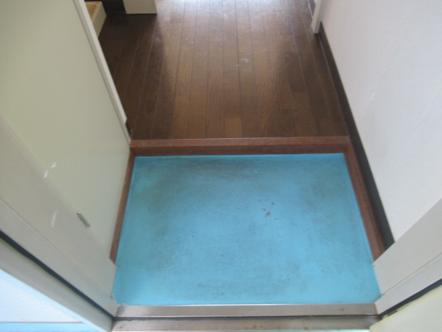 フォレスト明石の玄関