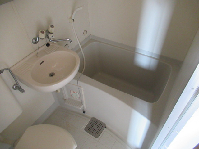 フォレスト明石の浴室