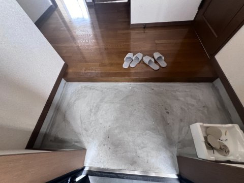 ECハイツの玄関