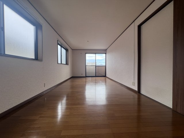 ECハイツの居間・リビング