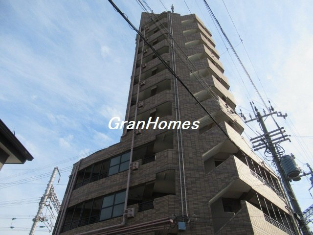 サンエキューズⅡの外観