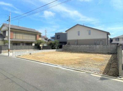 【外観】 | 津市中央　住宅用地 | 約６３坪の整形地　現況更地　建築条件なし