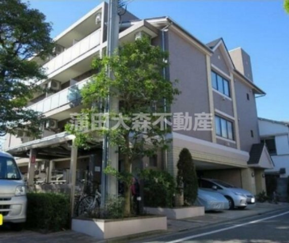 CASA  IMUTAの外観|2006年3月築　RC鉄筋コンクリート造地上4階建て1K～3K総戸数30戸の賃貸マンション
京急本線京急蒲田駅、京急空港線糀谷駅最寄りの東京都大田区南蒲田3丁目の落ち着いた住環境！