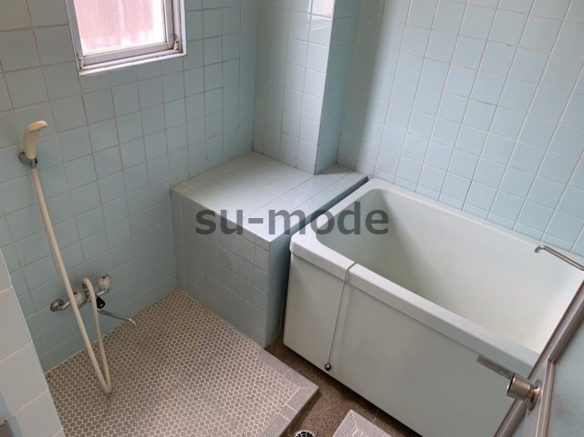 ヴィラコトブキの浴室