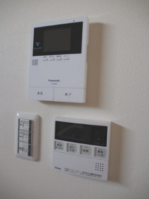 【防犯設備】 | 泉田4丁目新築戸建② | 設備充実の新築です。