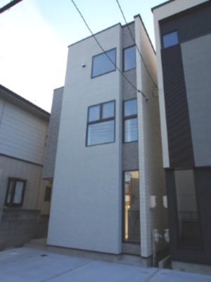 【外観】 | 泉田4丁目新築戸建② | 需要の高い泉田エリアにデザイナーズ3階建て登場♪