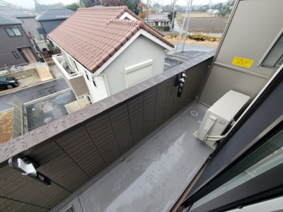 【バルコニー】 | リヴィエールⅠ | 陽当たり良好なバルコニーです