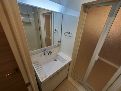 【独立洗面台】 | リヴィエールⅠ | 独立洗面台、朝の身支度には欠かせません