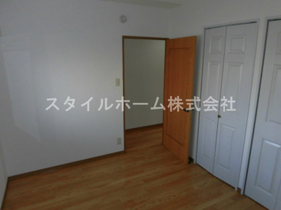 【内装】 | ウィンフィールド弥生 | 別部屋写真です。