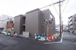 【外観パース】 | ２階建全４室からなる３SLDKと３LDK物件です！！（施工中写真です）