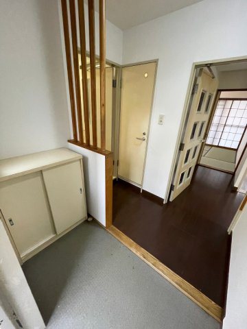 メゾンドシャンタルの玄関