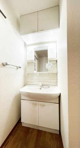 フォブール佐古　B棟の洗面所