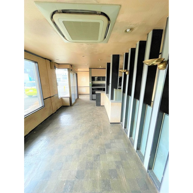 大垣市上面４丁目の店舗一部の内装