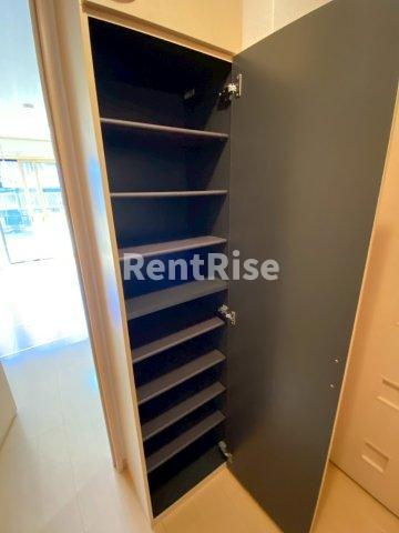 ボナール伊神の駐車場