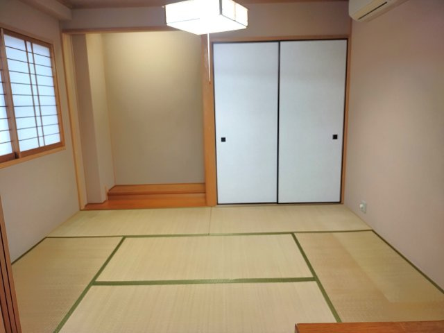 アーバンプレイスの和室