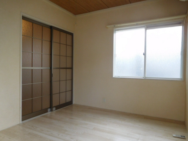 ヴィラ北平野Ⅰの子供部屋