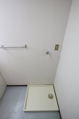 【設備】 | メゾンホワイト | 室内洗濯機置場