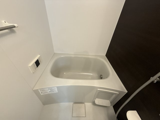 チエーロの浴室