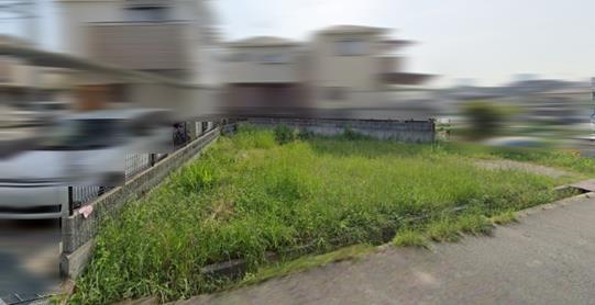 箕面市牧落４丁目の売地の前面道路含む現地写真