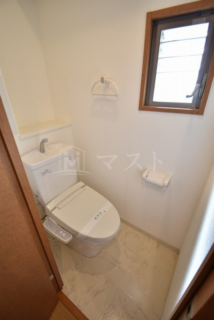 ロワジール　クスノキのトイレ