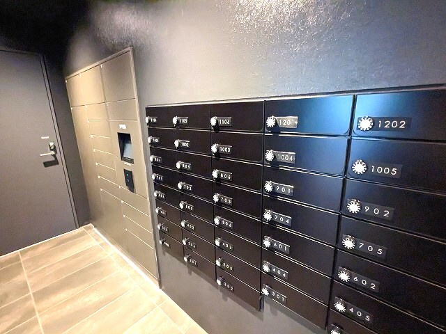 ParkAxis浅草田原町ガーデンのエントランス