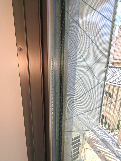ParkAxis浅草田原町ガーデンの設備|ペアサッシの窓です