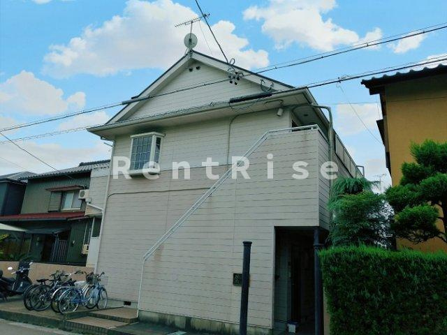 レオパレスエムティエスの外観