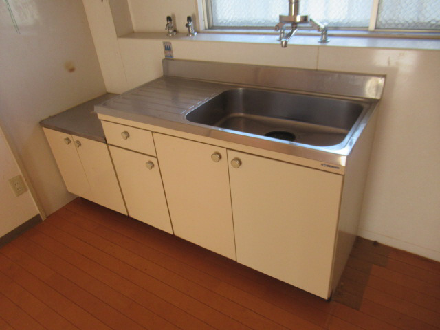 津田ビルのキッチン