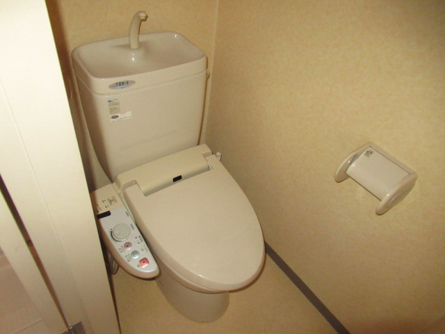 津田ビルのトイレ