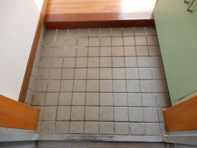 コーポ龍野の玄関