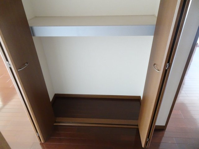 リバーズマンション築捨Ⅱの収納