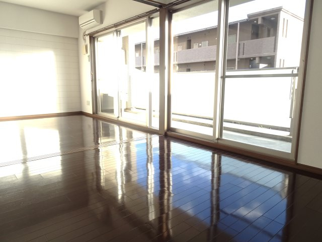 リバーズマンション築捨Ⅱの内装