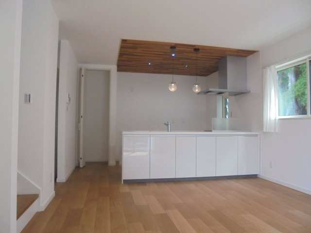  | 香南市野市町父養寺/A号地