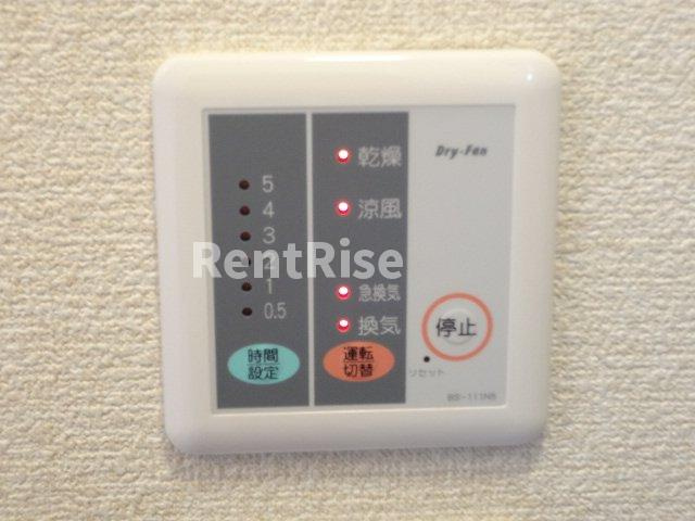 レオパレスＨＡＹＡＳＨＩ２のその他共用部分|乾燥や換気機能が付いています！
