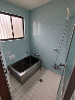 【浴室】 | 洗い場が広いお風呂です。