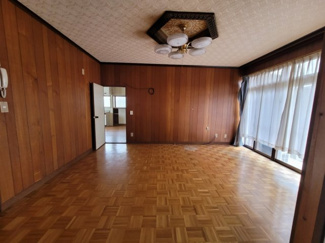 【居間・リビング】 | リビングに利用できる10帖の広さがあります。