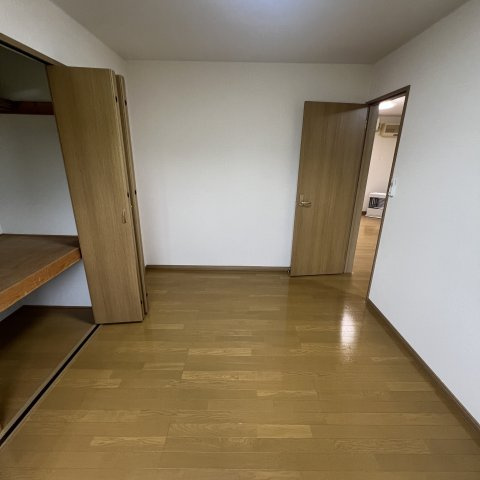 ホワイトステージの居間・リビング