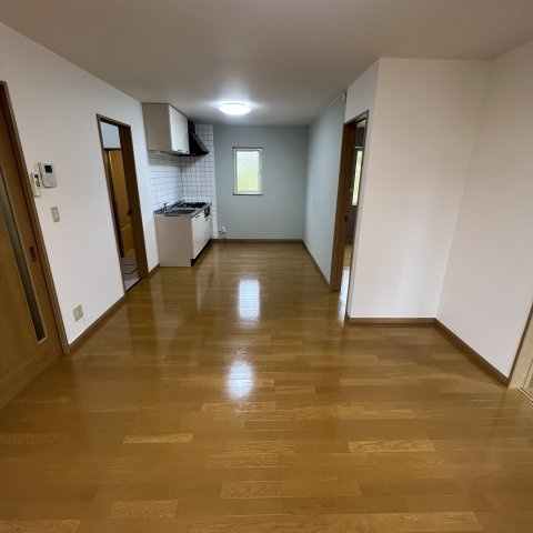 ホワイトステージの居間・リビング