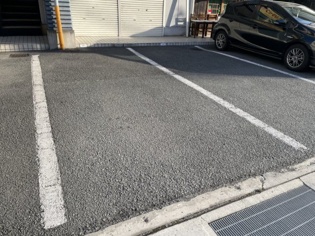 エステートＱ０７の駐車場
