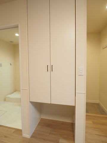 【収納】 | AJOUREE YOGA | ペットスペース付収納も完備！