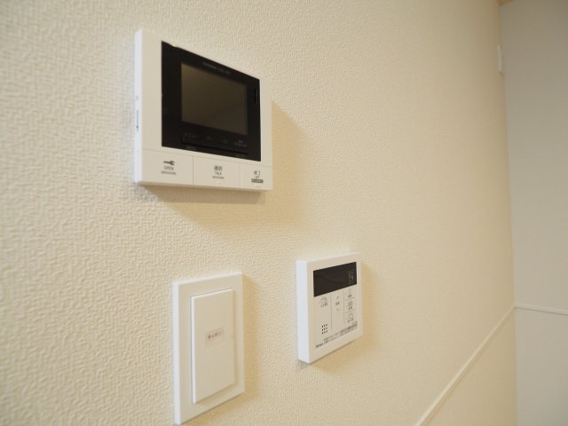 【セキュリティ】 | AJOUREE YOGA | TVモニターフォン付きで安心