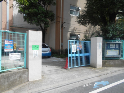 浜田山小学校まで230ｍ