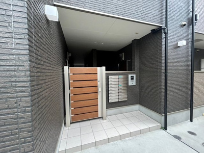 【エントランス】 | F +style天美東8丁目