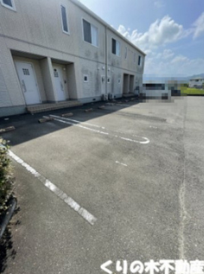 【駐車場】 | シャーメゾンwill | 駐車スペースもあります